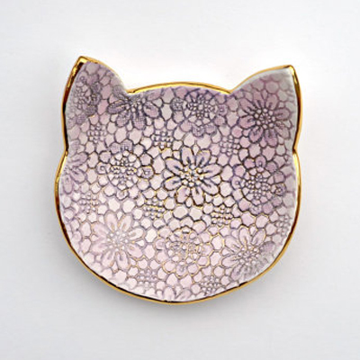 jewelry dish shaped like a cat's head
